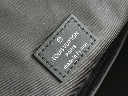 Louis Vuitton ルイ・ヴィトン おしゃれなメンズリュックサック