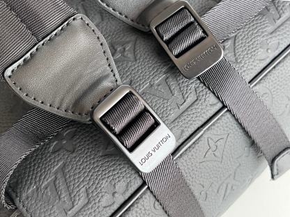 Louis Vuitton ルイ・ヴィトン おしゃれなメンズリュックサック