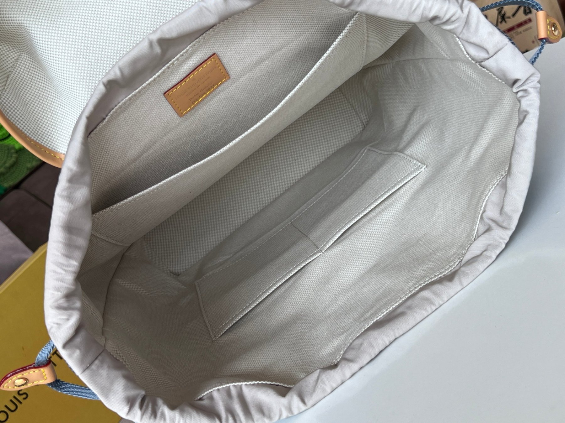 Louis Vuitton ルイ・ヴィトン おしゃれなメンズリュックサック