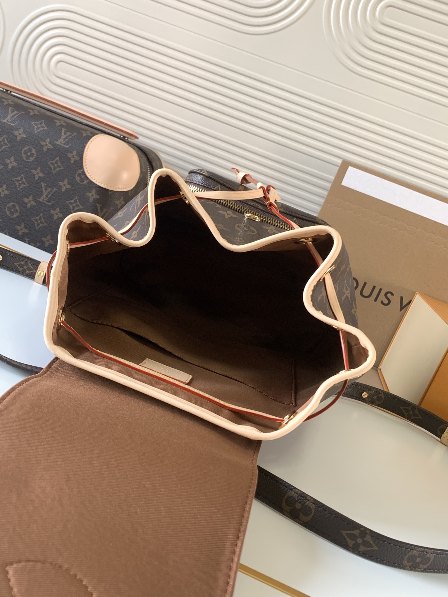 Louis Vuitton ルイ・ヴィトン レディースファッションバックパック