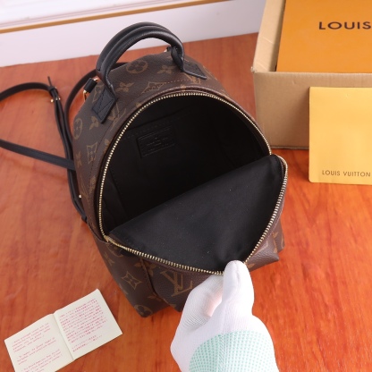 Louis Vuitton ルイ・ヴィトン レディースファッションバックパック