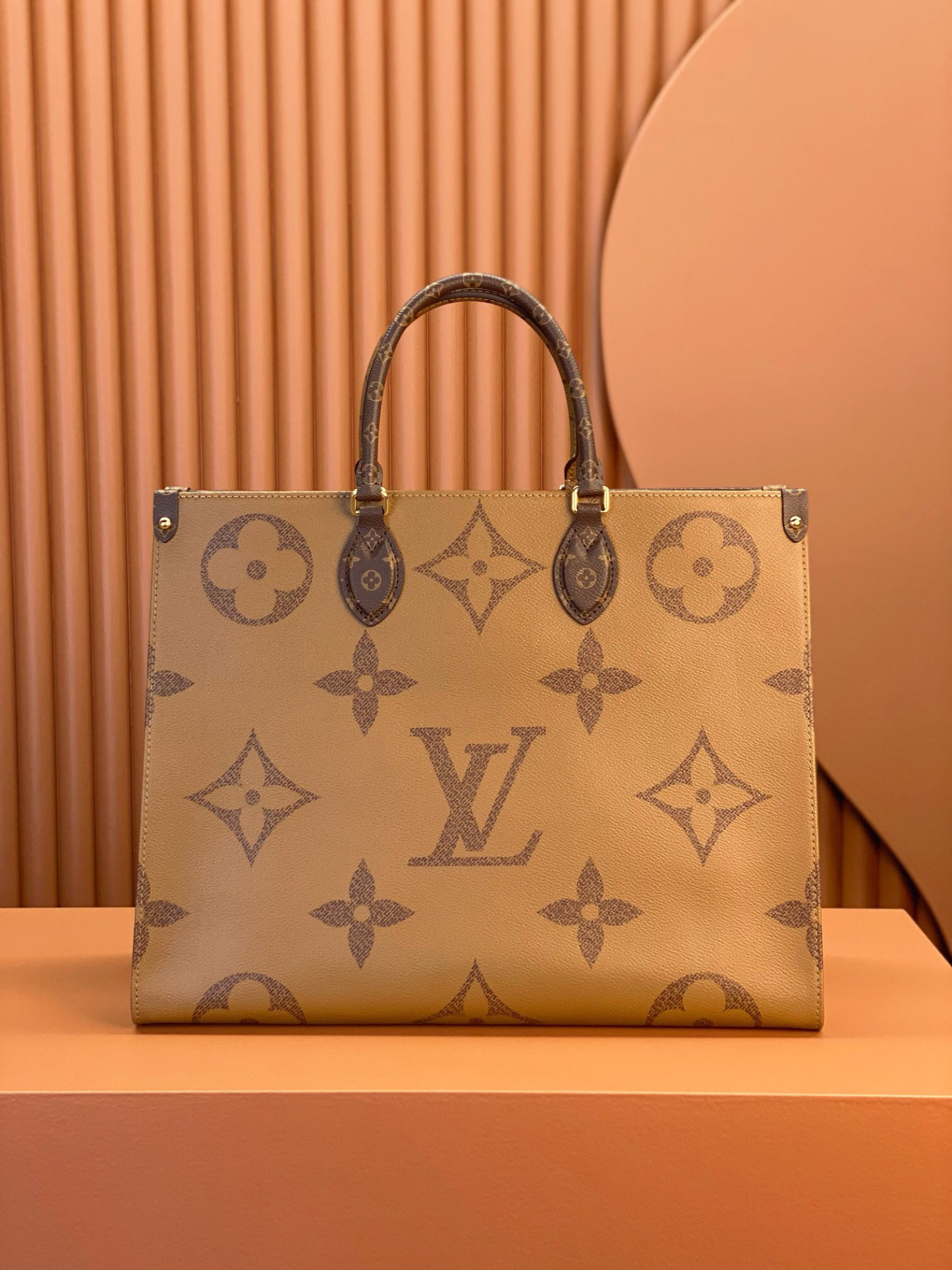 Louis Vuitton  ルイ・ヴィトン シーズナル ワンショルダーバッグ 