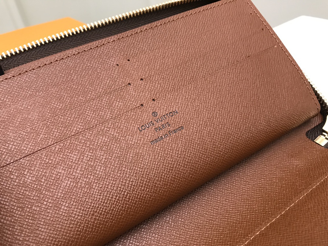 ルイ・ヴィトン「Louis Vuitton」レザーポケットウォレット