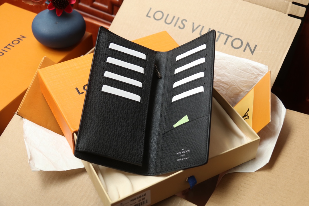 ルイ・ヴィトン「Louis Vuitton」レザーポケットウォレット