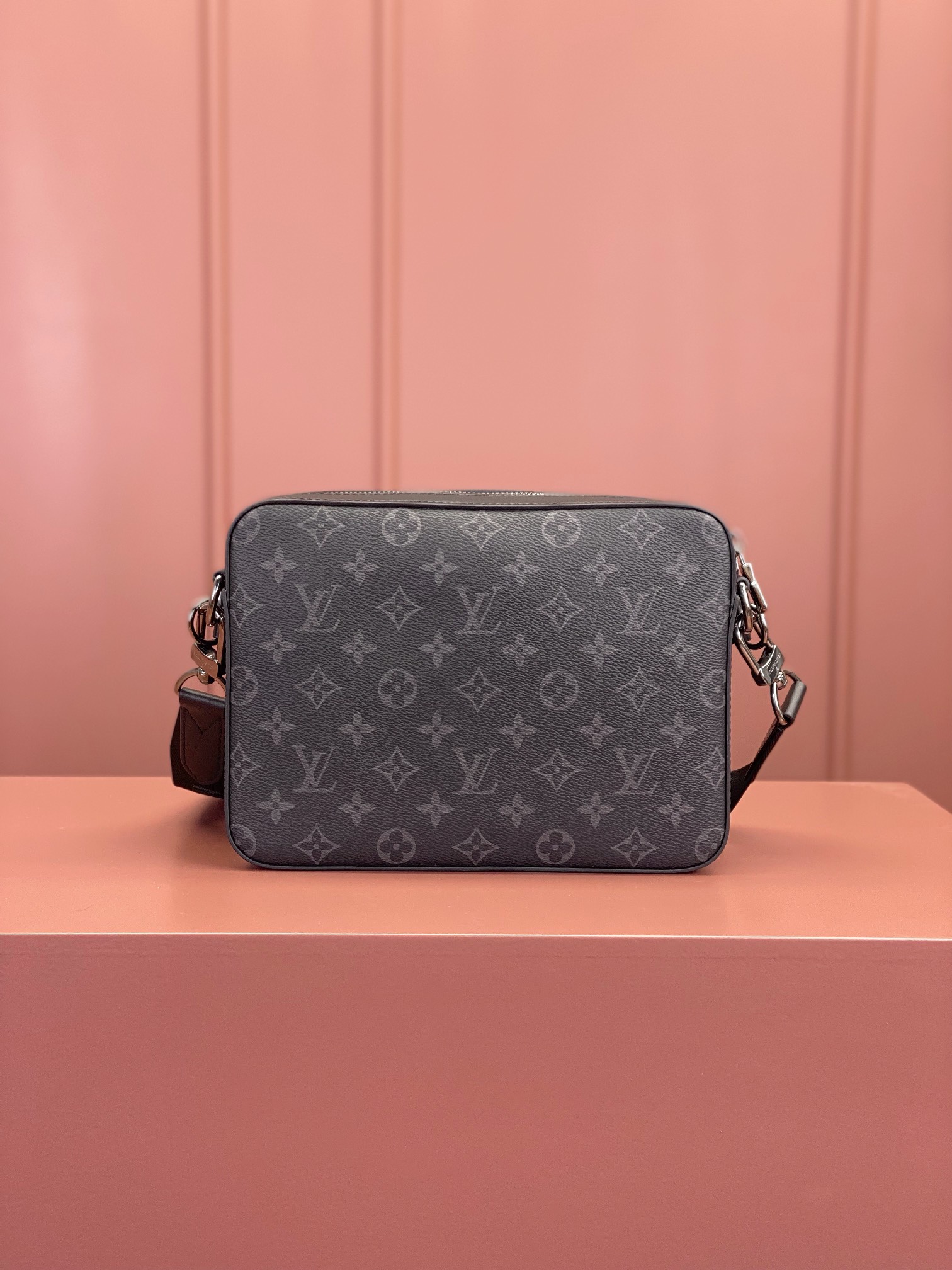 Louis Vuitton  ルイ・ヴィトン シーズナル ワンショルダーバッグ 