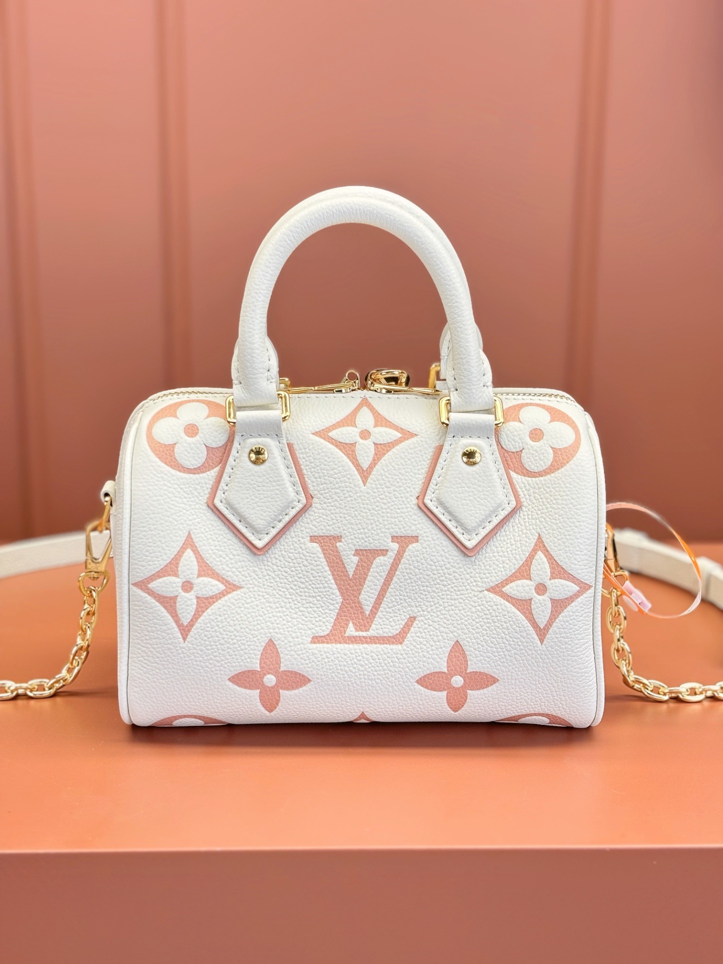 Louis Vuitton  ルイ・ヴィトン シーズナル ワンショルダーバッグ 