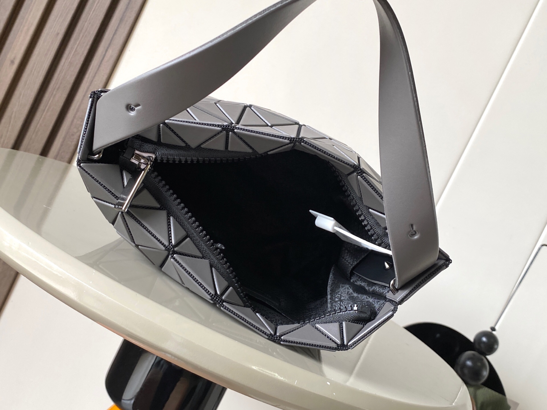 イッセイミヤケ「Issey Miyake」LUCENTシリーズ トートバッグ