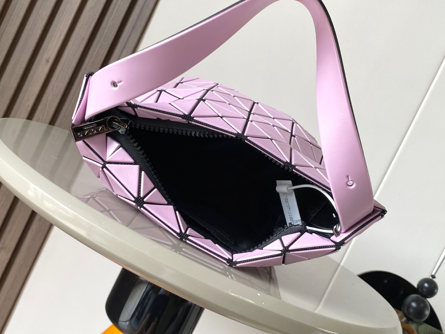 イッセイミヤケ「Issey Miyake」LUCENTシリーズ トートバッグ