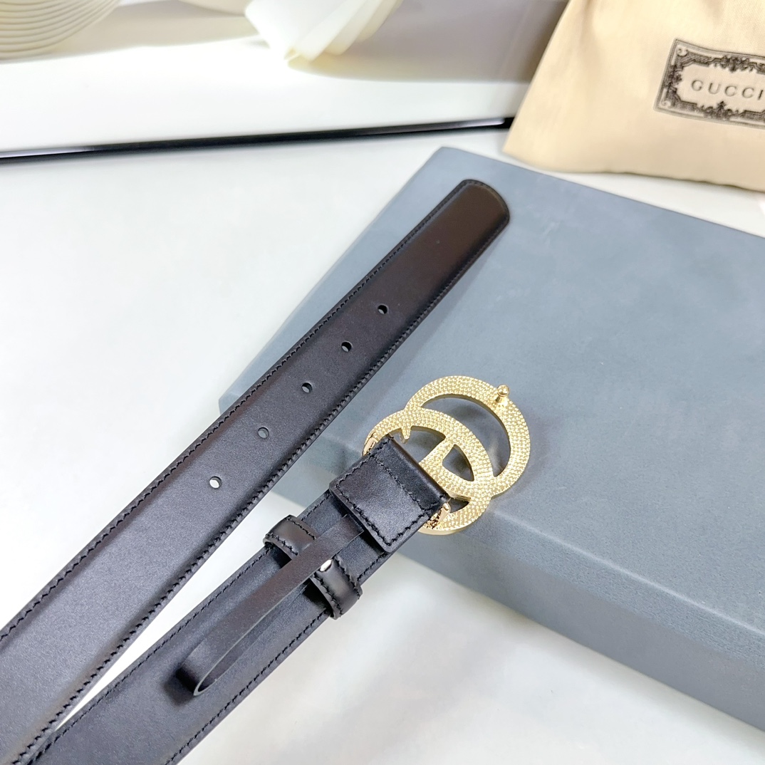 グッチ「Gucci」 新作女性用ベルト