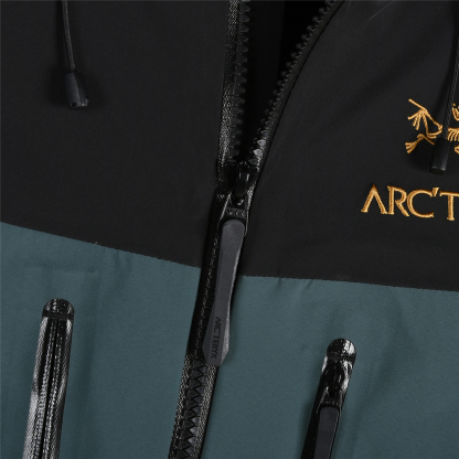 始祖鳥冬のトリプルパンチダウンダウンジャケットインナー付きセット