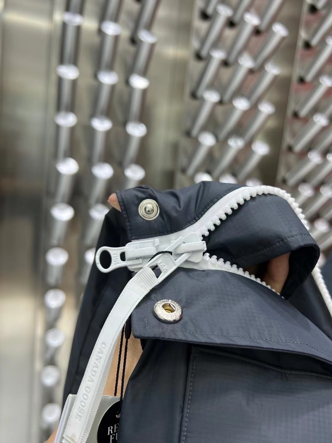 カナダグラス冬のダウンジャケットベスト