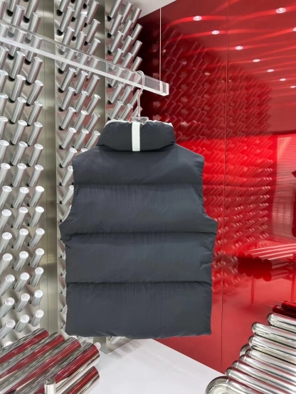 カナダグラス冬のダウンジャケットベスト