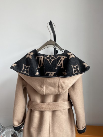 [ Louis Vuitton ] ルイ・ヴィトン  リバーシブルコートウールレディーストップス