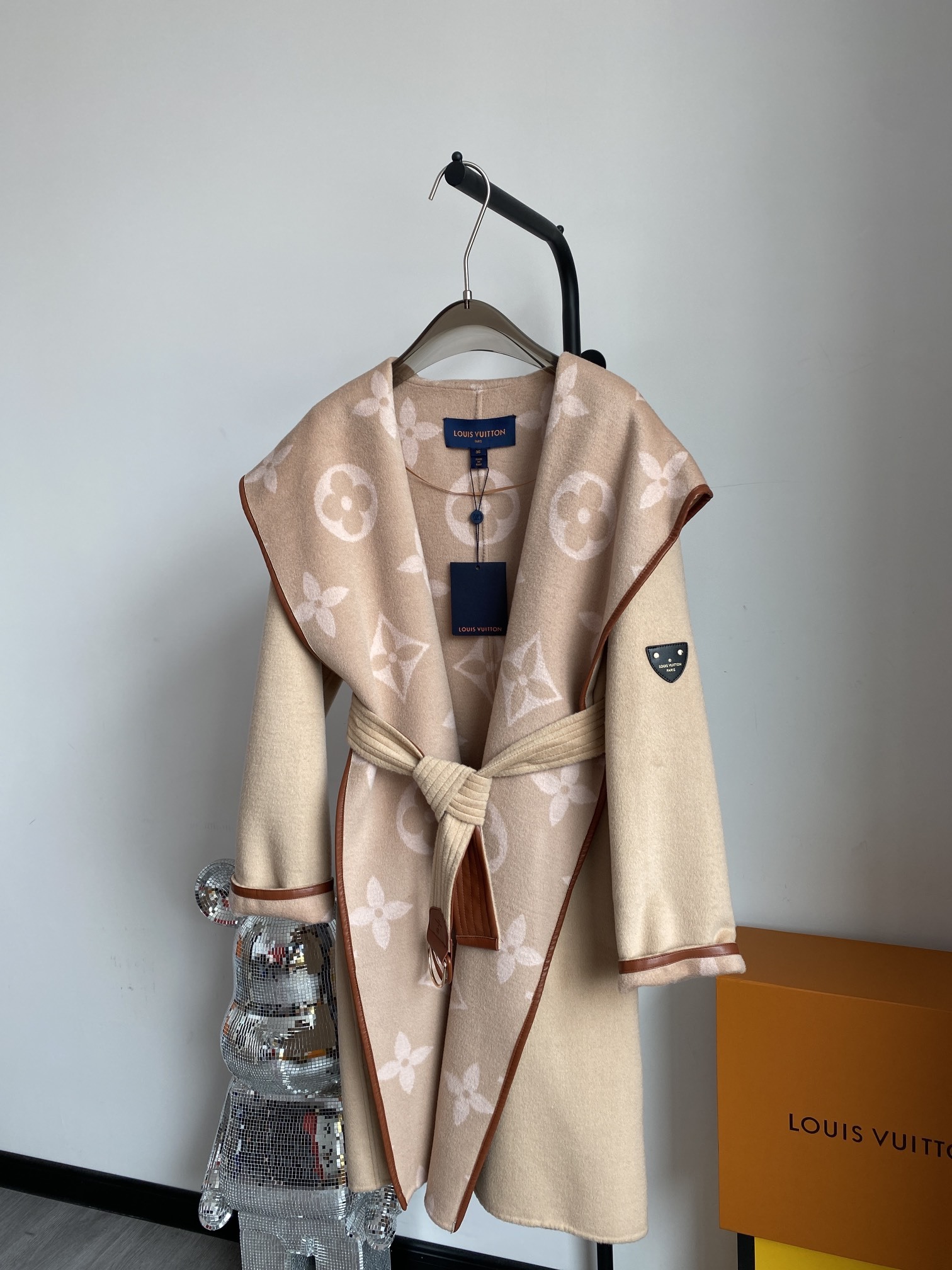 [ Louis Vuitton ] ルイ・ヴィトン  リバーシブルコートウールレディーストップス