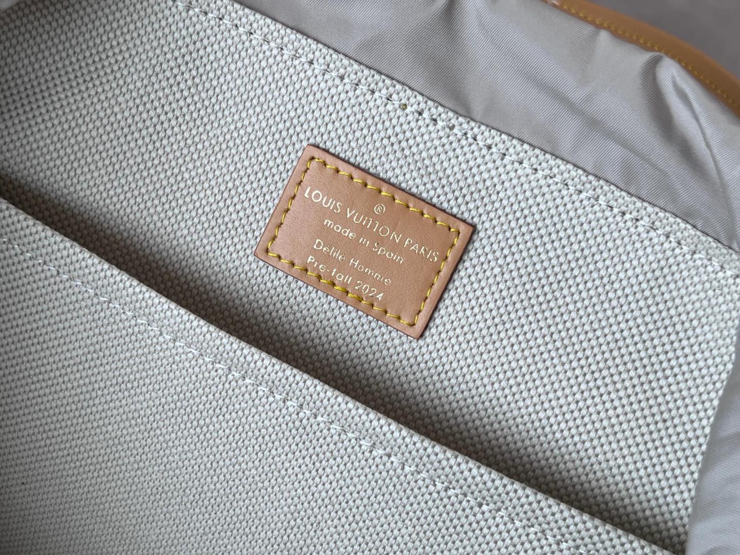 Louis Vuitton ルイ・ヴィトン おしゃれなメンズリュックサック