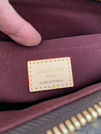 Louis Vuitton  ルイ・ヴィトン シーズナル ワンショルダーバッグ 