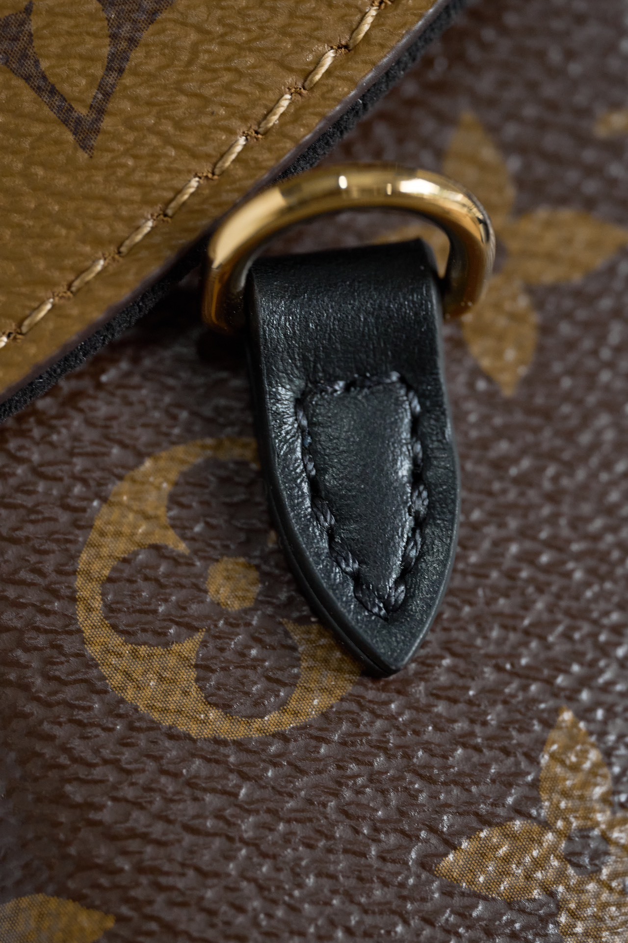 Louis Vuitton  ルイ・ヴィトン シーズナル ワンショルダーバッグ 