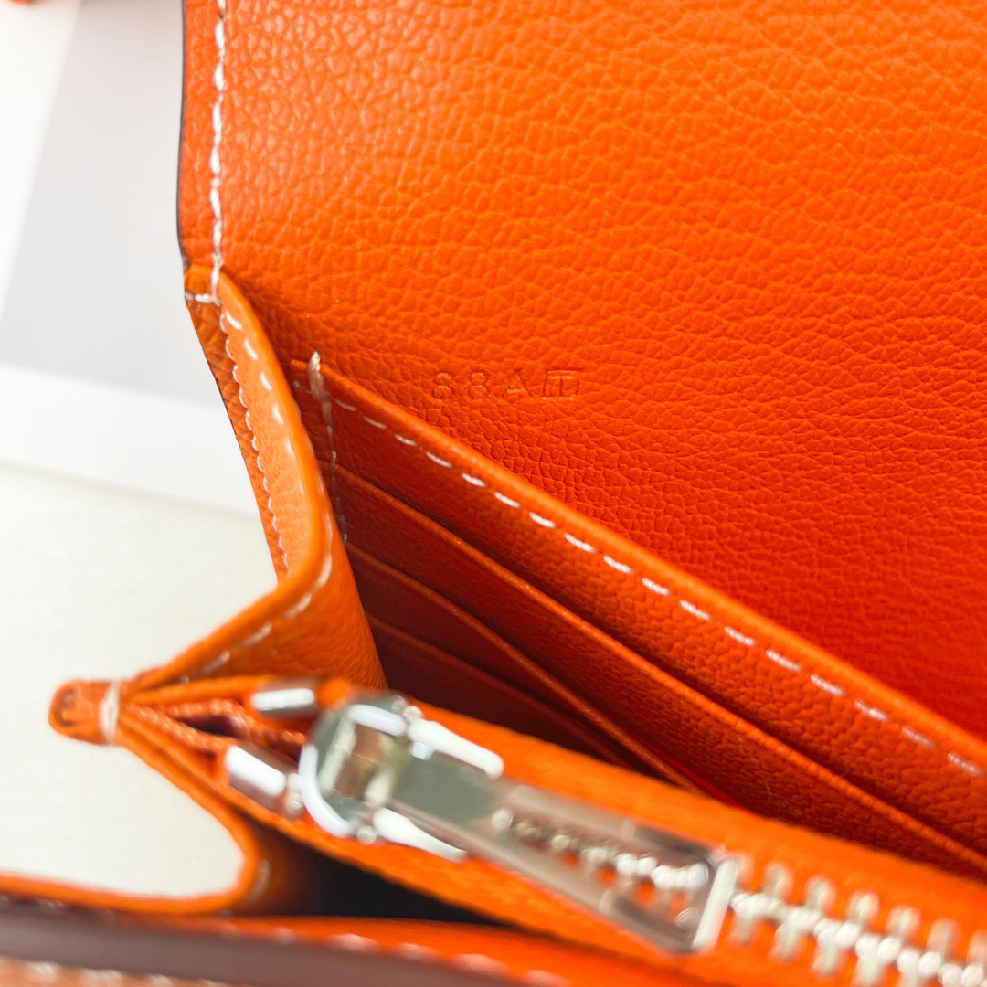 エルメス「Hermès」 レザーポケットウォレット
