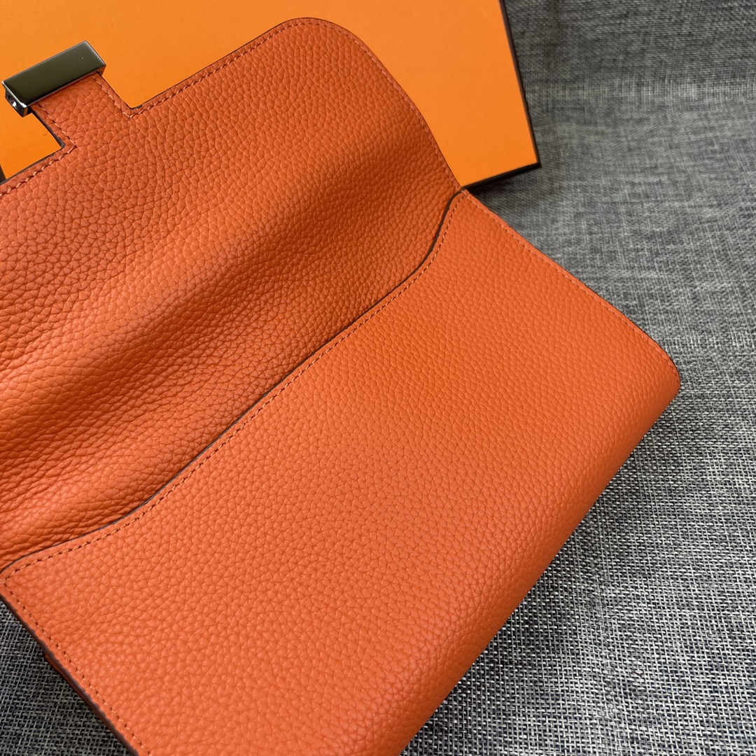 エルメス「Hermès」 レザーポケットウォレット