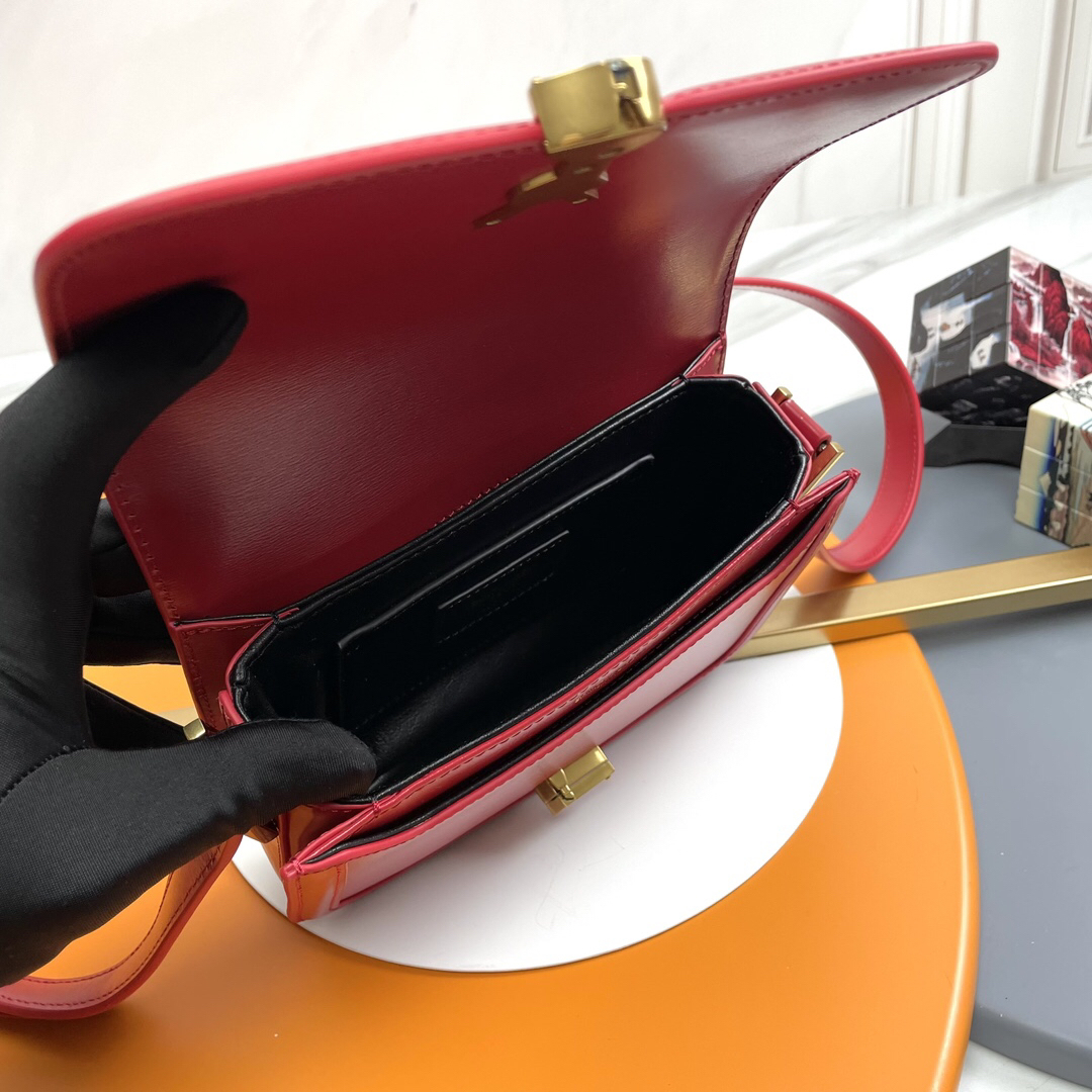 サンローラン「Saint Laurent」 レディース おしゃれ ショルダーバッグ