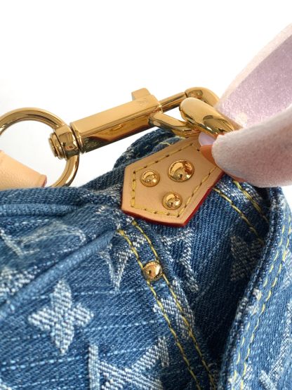 Louis Vuitton  ルイ・ヴィトン シーズナル ワンショルダーバッグ 