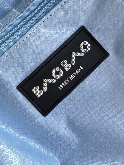 イッセイミヤケ「Issey Miyake」LUCENTシリーズ トートバッグ