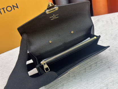 ルイ・ヴィトン「Louis Vuitton」レザーポケットウォレット