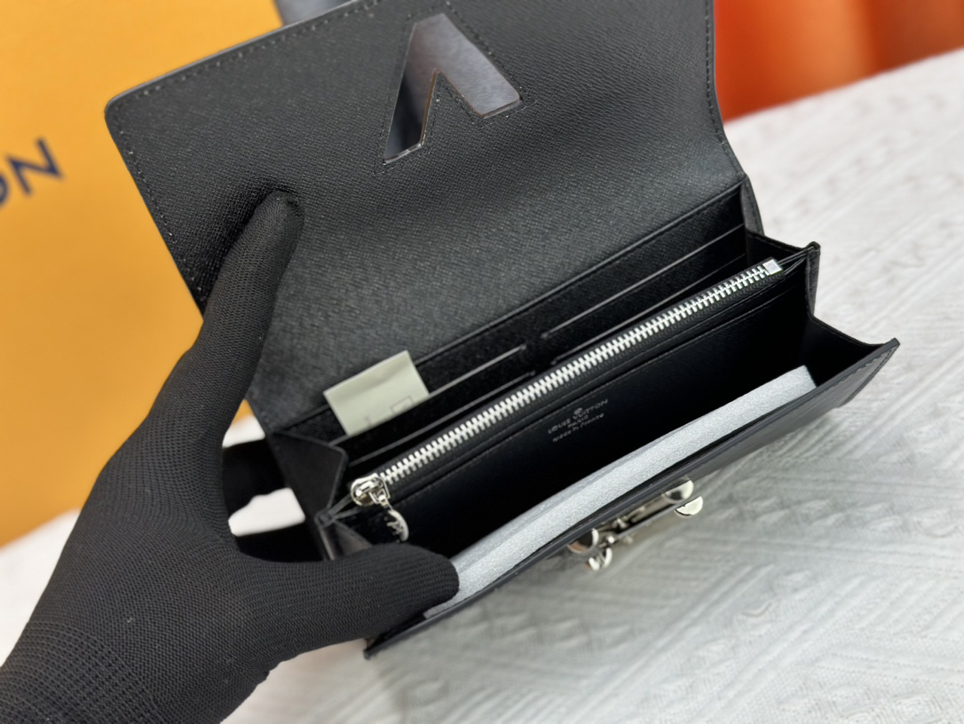 ルイ・ヴィトン「Louis Vuitton」レザーポケットウォレット