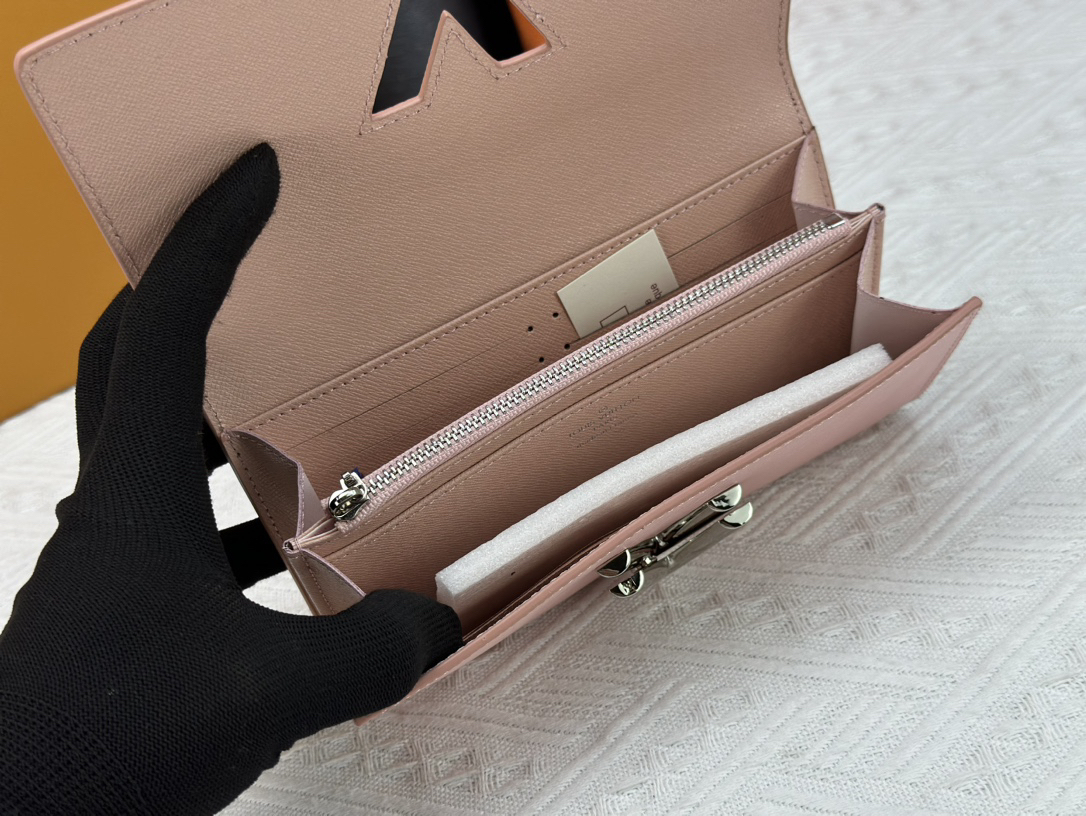 ルイ・ヴィトン「Louis Vuitton」レザーポケットウォレット