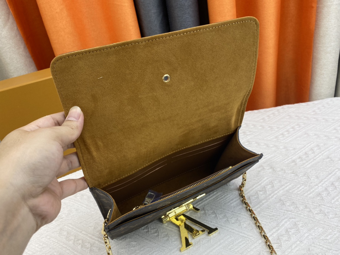 ルイ・ヴィトン「Louis Vuitton」レザーポケットウォレット レディース おしゃれ ショルダーバッグ