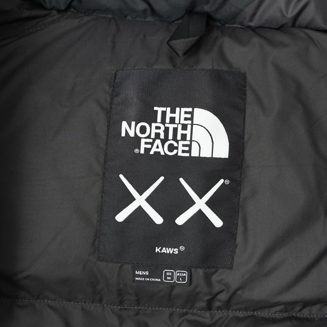 ザ・ノースフェイス 厳冬のしつらえにダウンジャケットシリーズ