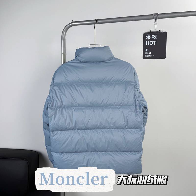 モンクレール シーズン別 ロングダウンコート