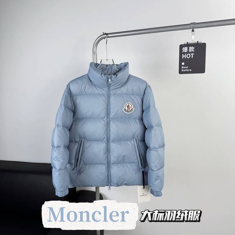 モンクレール シーズン別 ロングダウンコート