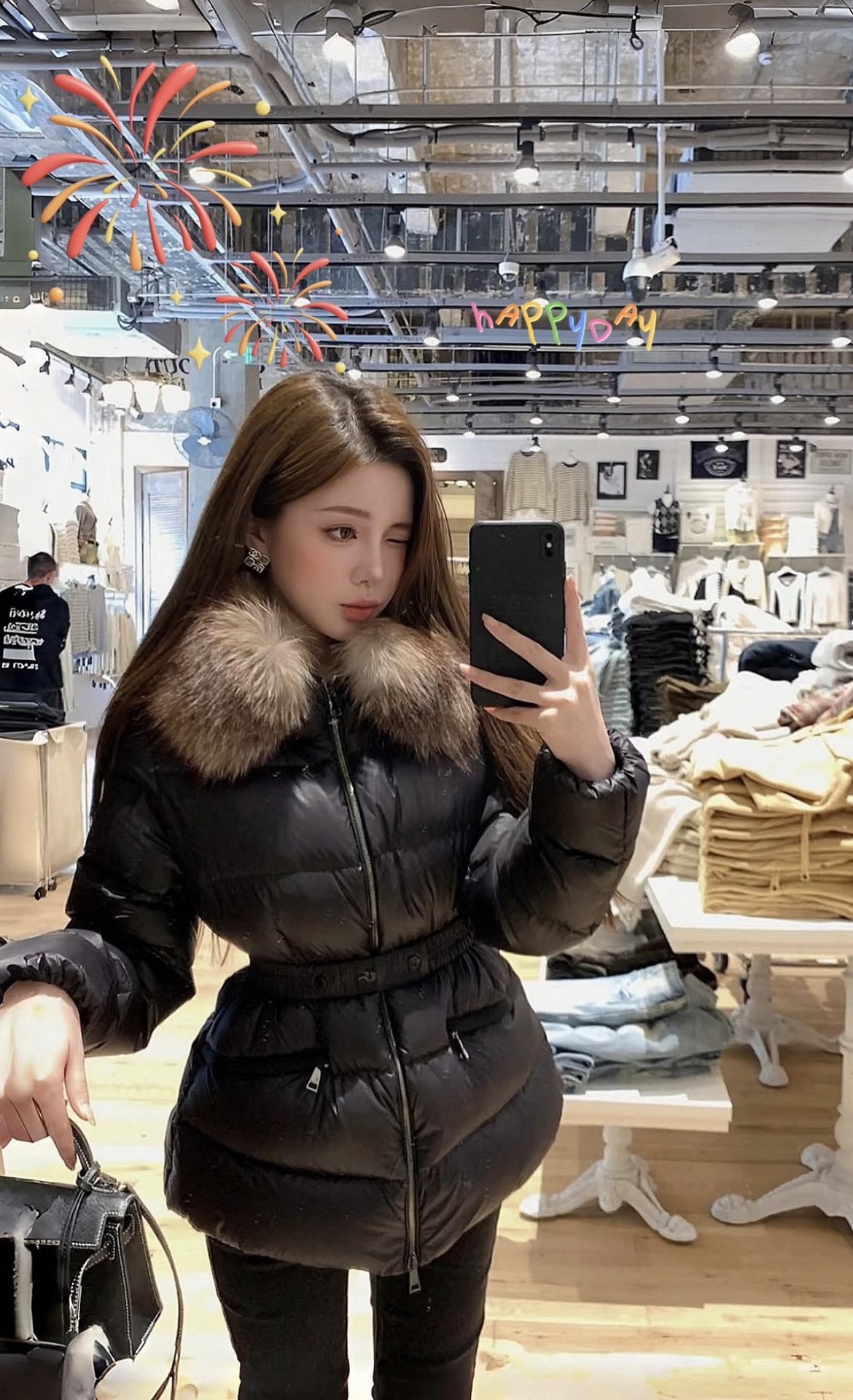 モンクレール シーズン別 ロングダウンコート レディースタイプ