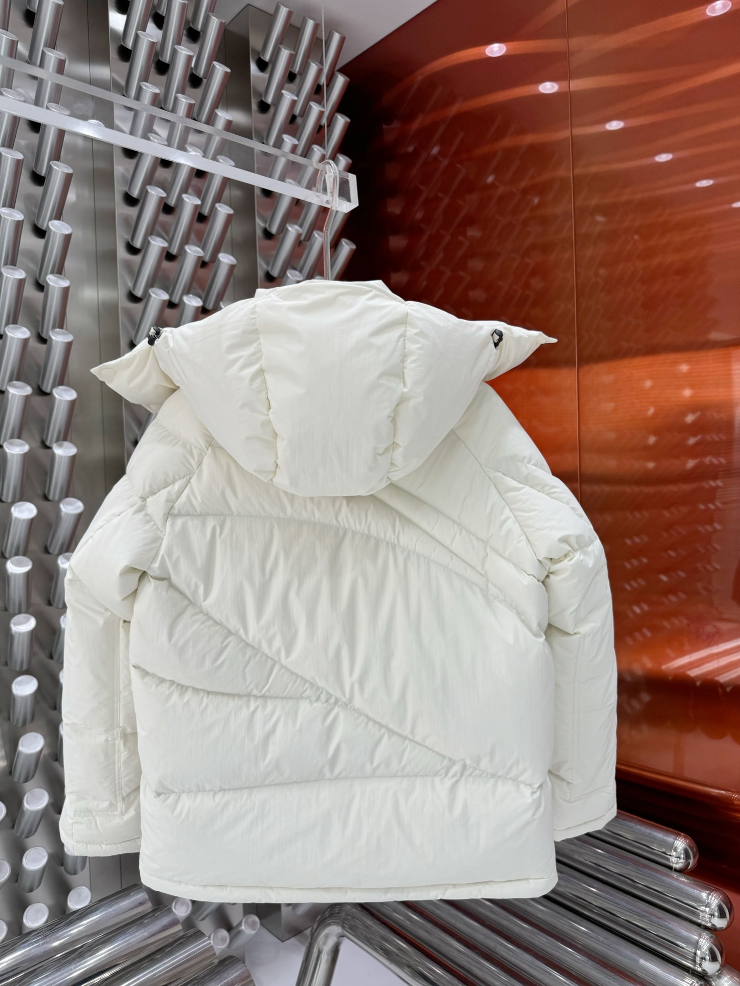 モンクレール シーズン別 ロングダウンコート