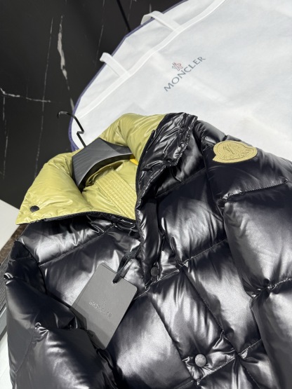 モンクレール シーズン別 ロングダウンコート