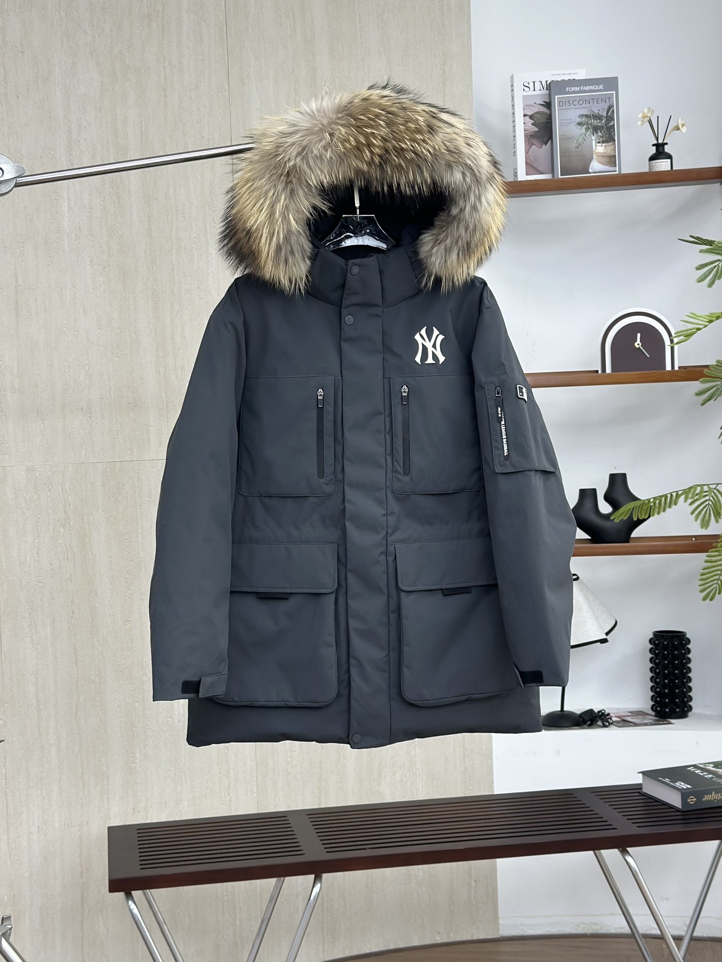 MLBヤンキース2代目ビッグポケットスタッズ大毛襟ダウンジャケット