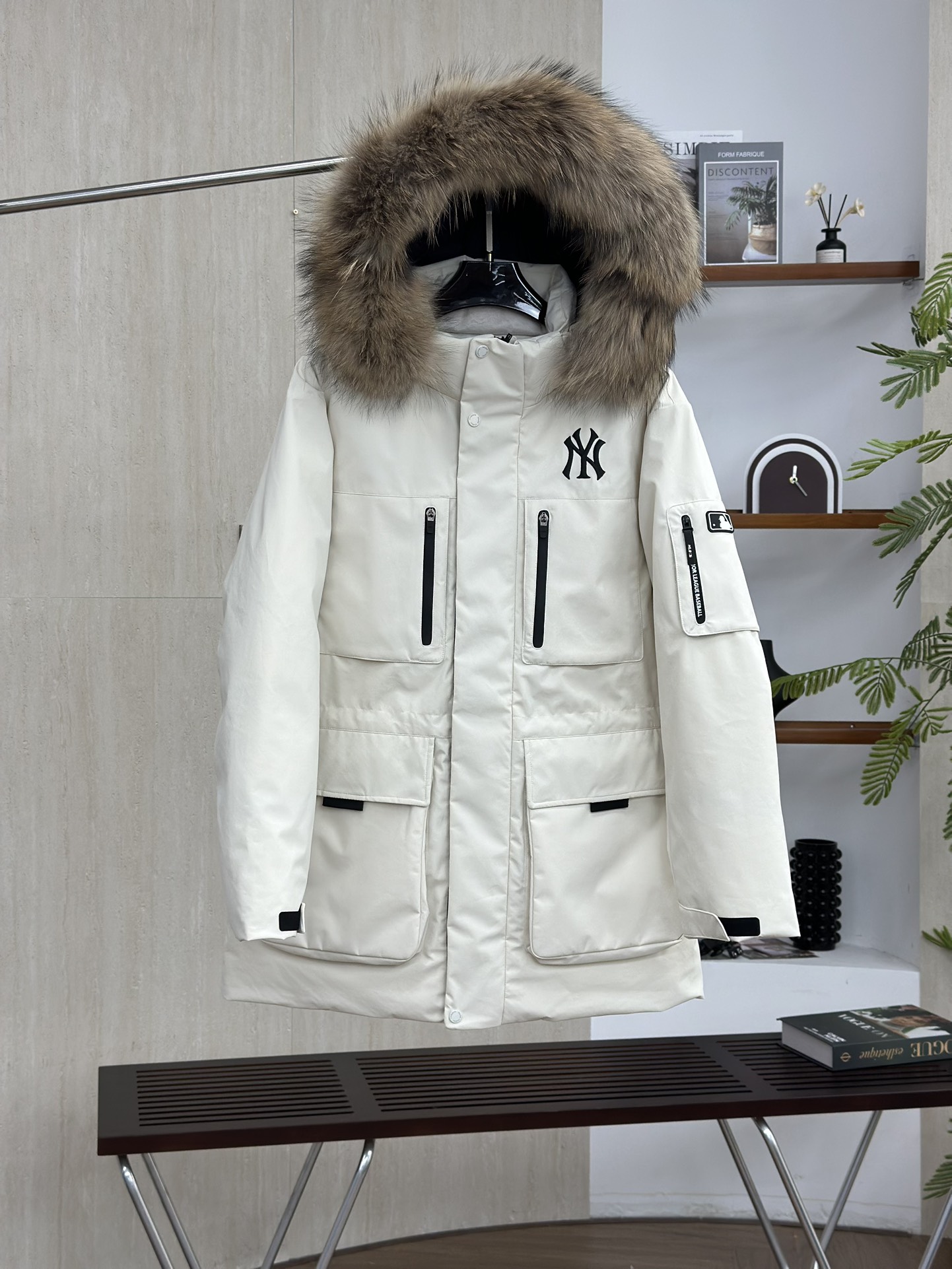 MLBヤンキース2代目ビッグポケットスタッズ大毛襟ダウンジャケット