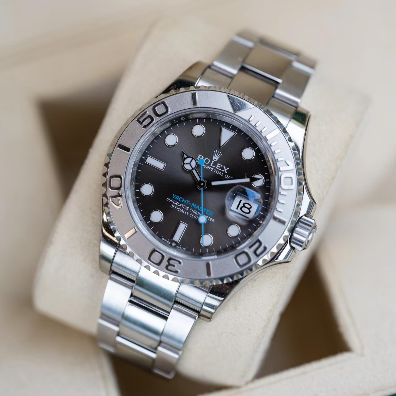 当日出荷 ROLEX ロレックス 126622 ヨットマスター 40 オイスター、40 mm、オイスタースチール＆プラチナ ヨットマスター II 40MM