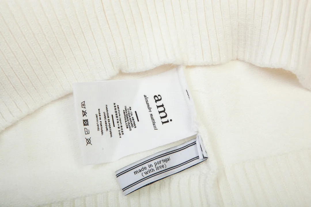 AMI PARIS（アミ パリス） プルオーバー セーター 男女兼用ロゴニット