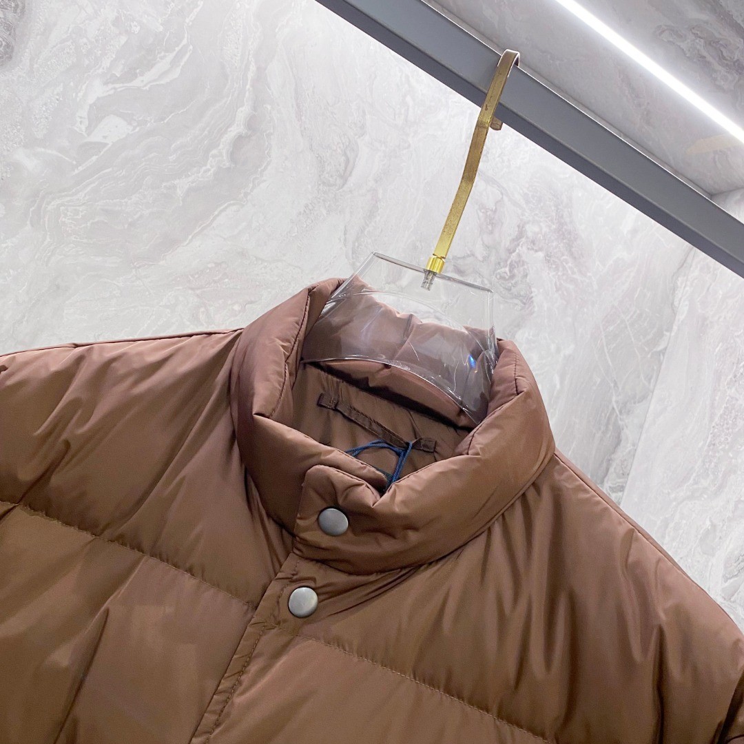 PRADA プラダ ダウンジャケット ブラウン