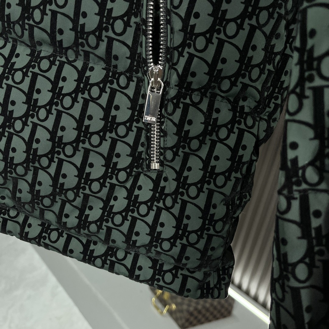 Dior ディオール 2025ss メンズ 立領 ダウンジャケット ブラックグレーン柄