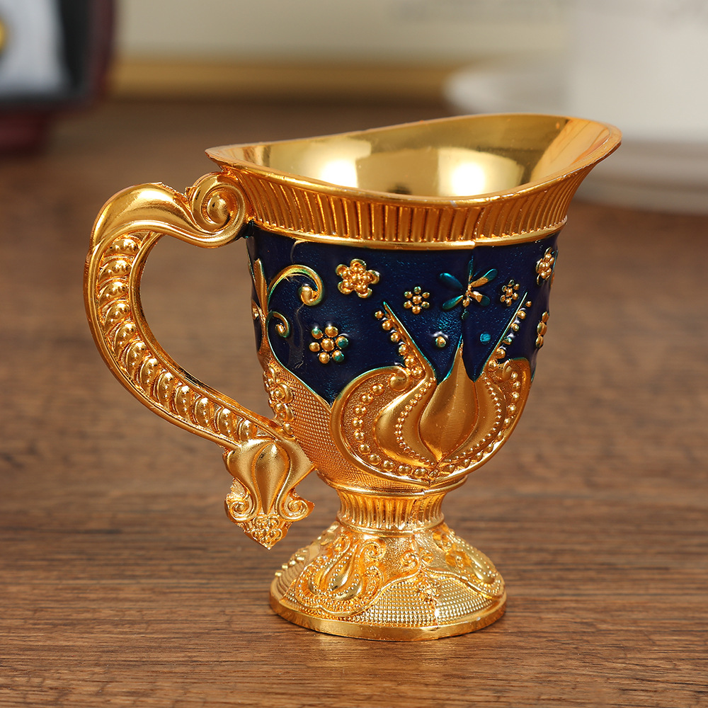 Luxurious and Creative Household Item - a Large Whiskey Glass with a H