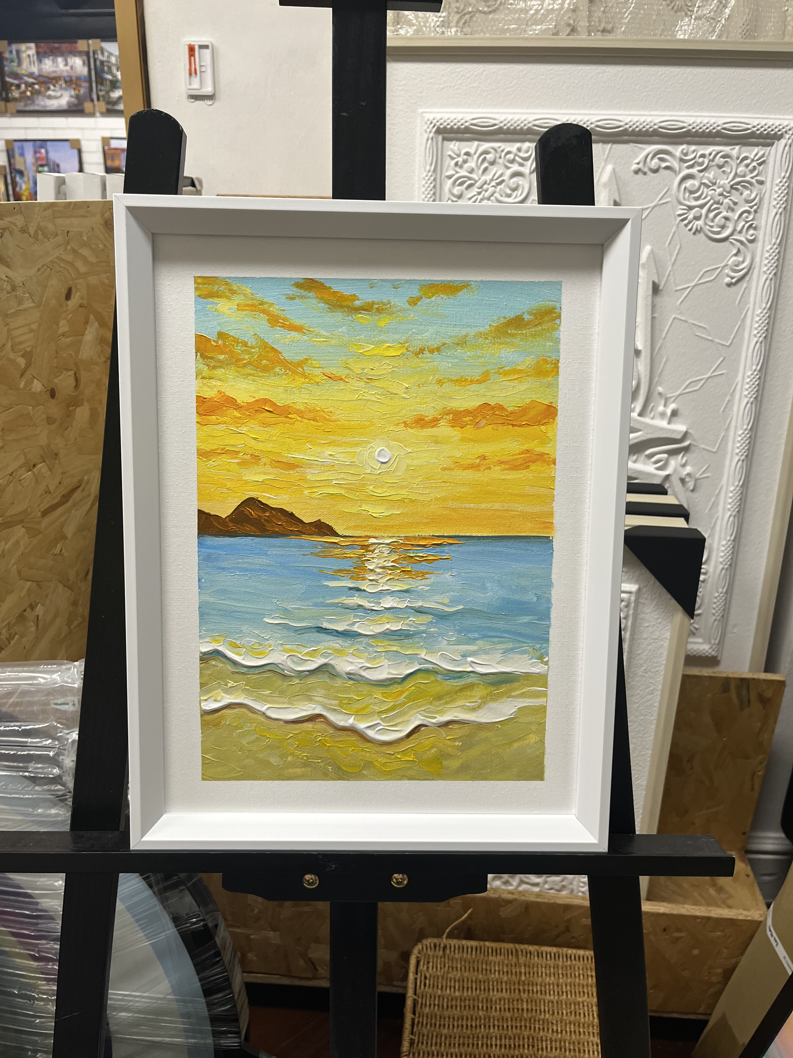 Rhythms of the Sea: Golden Horizon Tide
