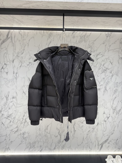 prada普拉達新款提花尼龍羽絨服金屬小標羽絨服
