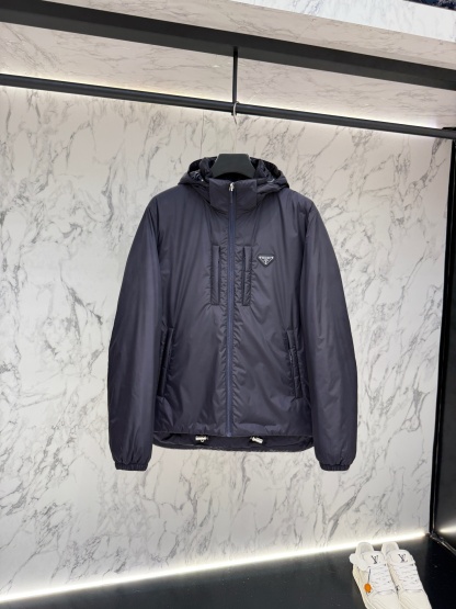 prada普拉達新款提花尼龍羽絨服金屬小標羽絨服
