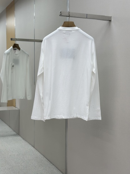 PRADA 三角標口袋長袖