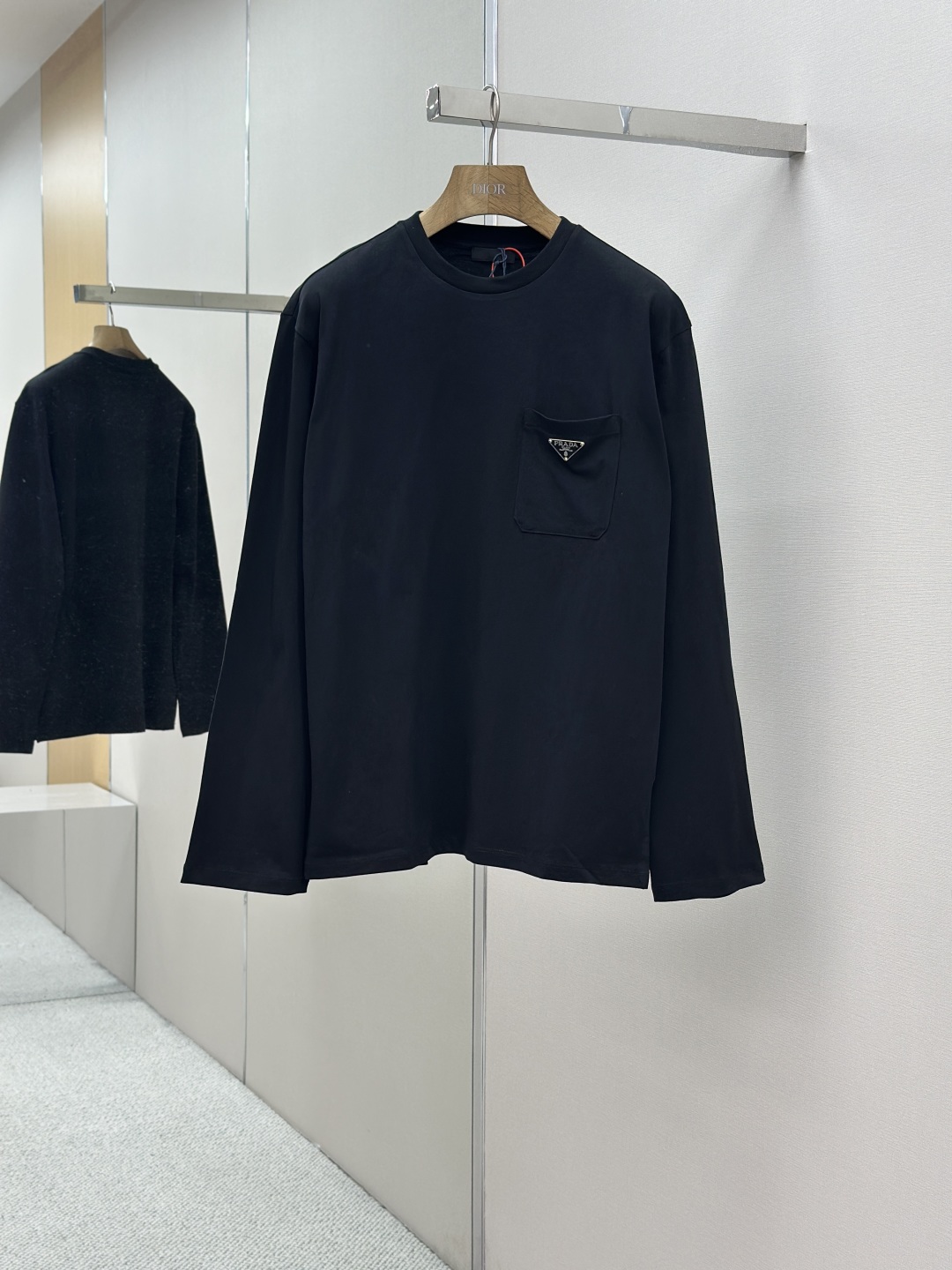 PRADA 三角標口袋長袖