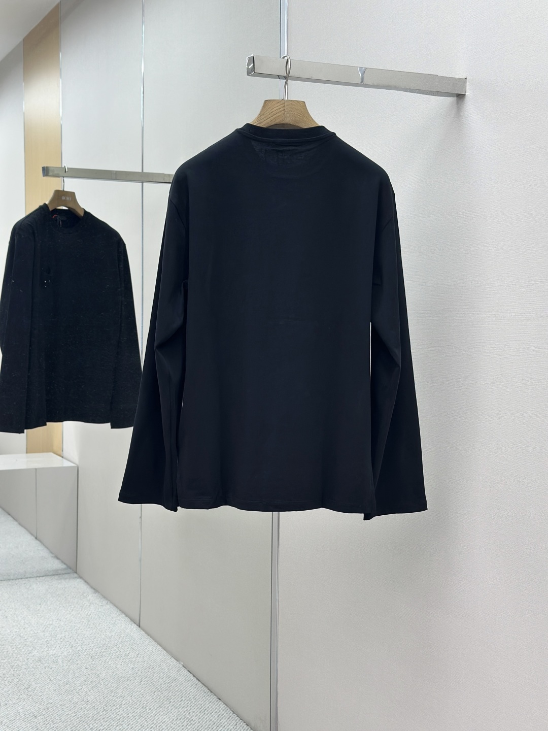 PRADA 三角標口袋長袖