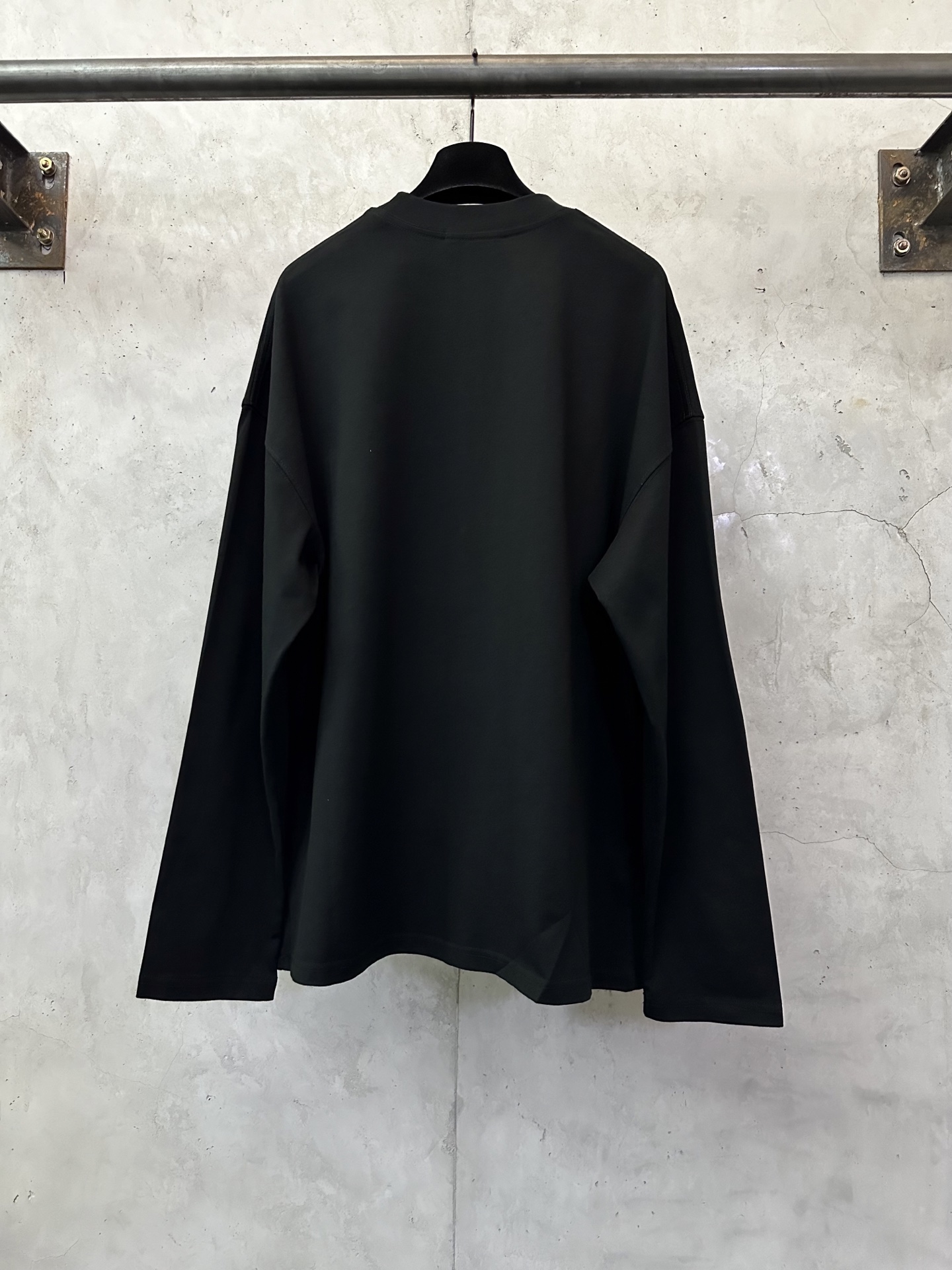 Prada 普拉達 25ss 皮牌圓領長袖T恤